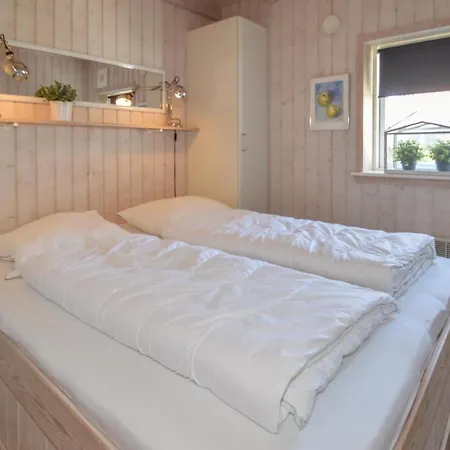 Сasa de vacaciones Four-bedroom Holiday In Blokhus