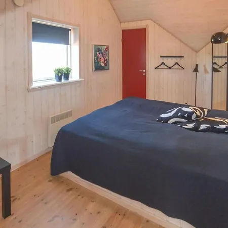 Four-bedroom Holiday In * Blokhus
